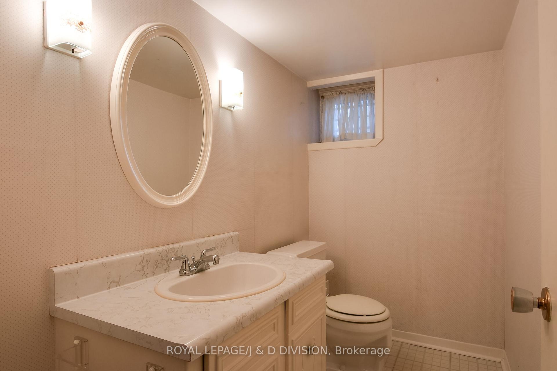 Photo 78 of 98 Chaplin Crescent, Toronto, Yonge-Eglinton — HOMEH