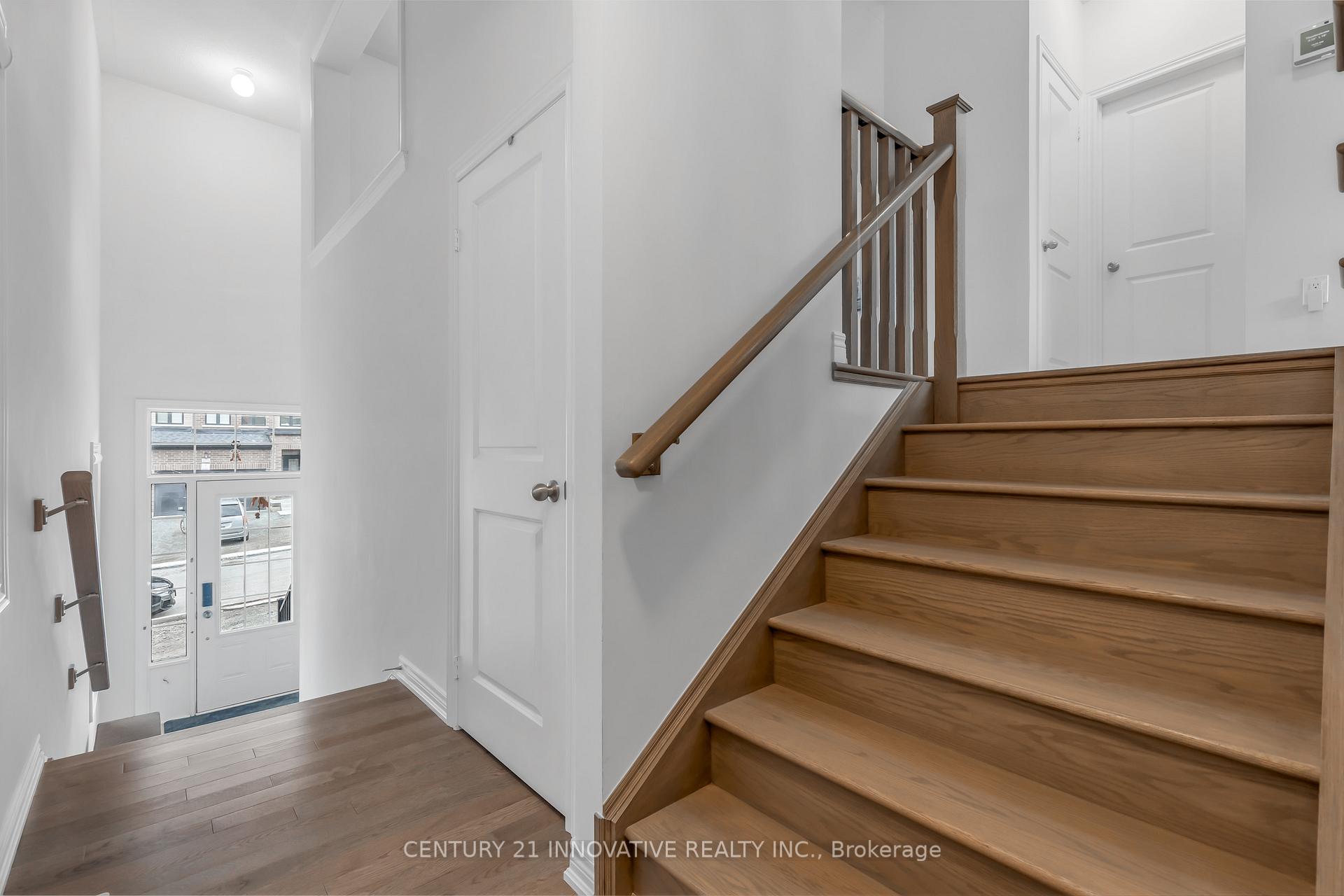Photo 4 of 1272 Aquarius Trail, Pickering, Rural Pickering — HOMEH