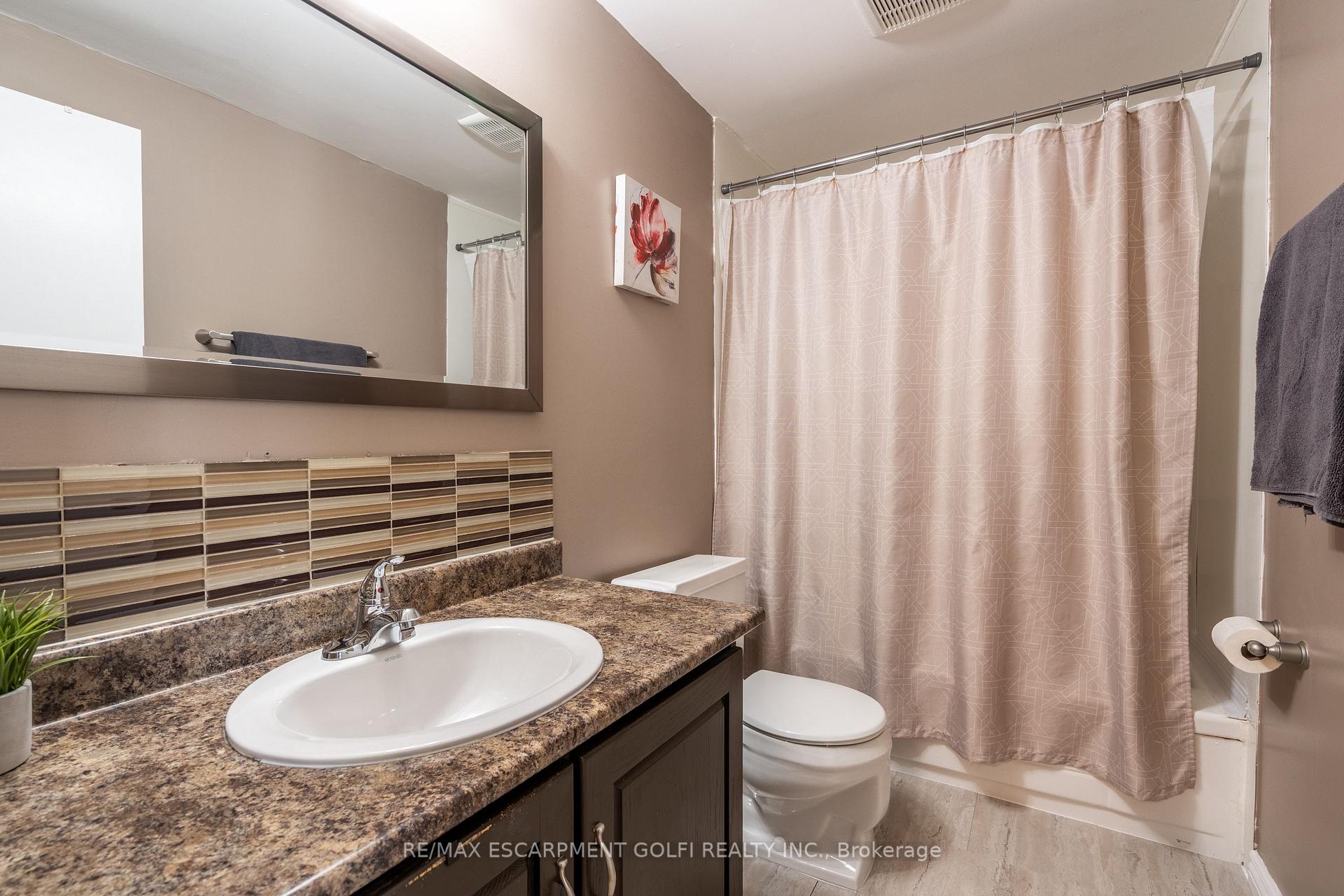 Photo 66 of Unit 80, 150 Gateshead Crescent, Hamilton, Stoney Creek — HOMEH