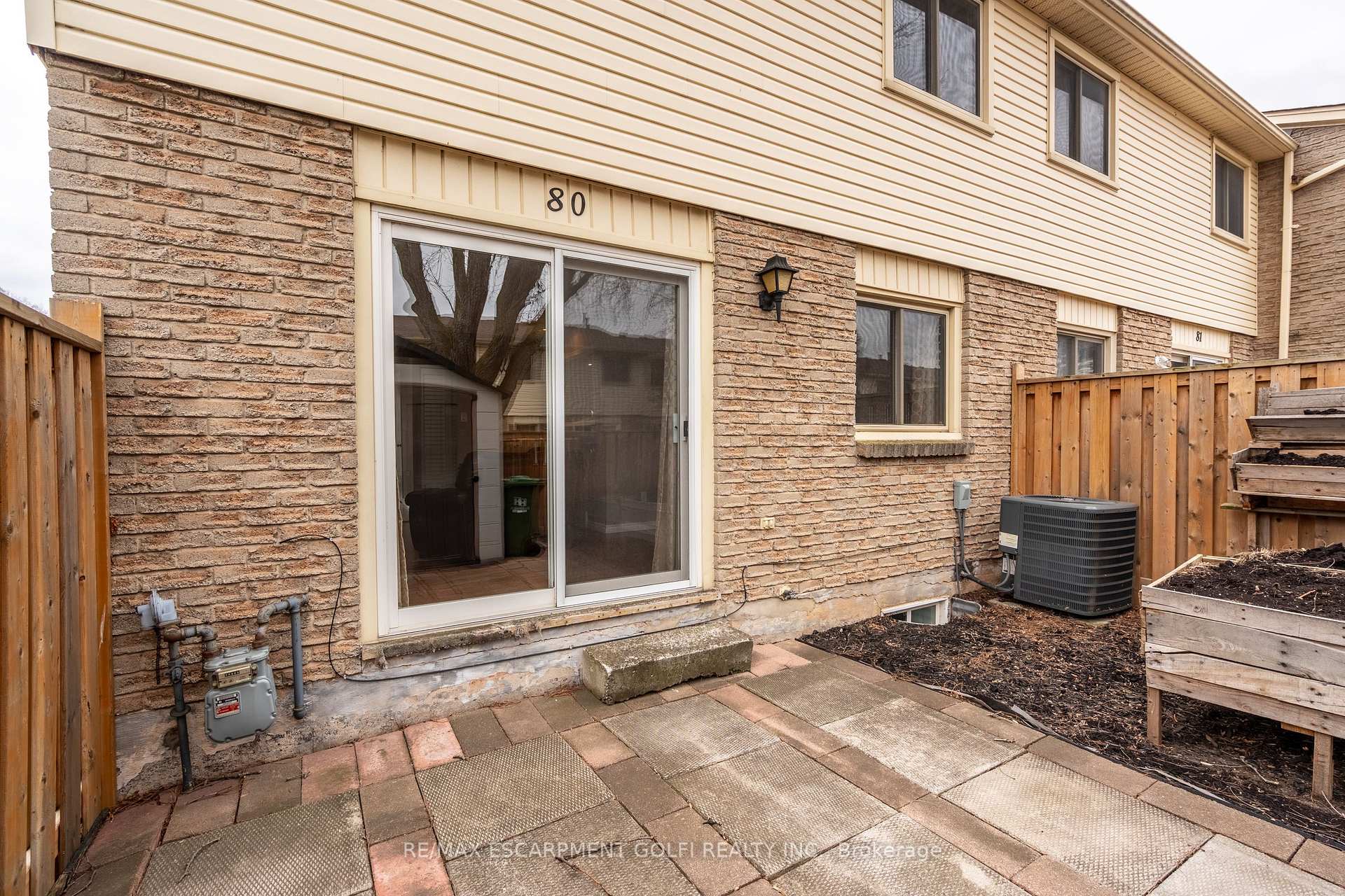 Photo 75 of Unit 80, 150 Gateshead Crescent, Hamilton, Stoney Creek — HOMEH