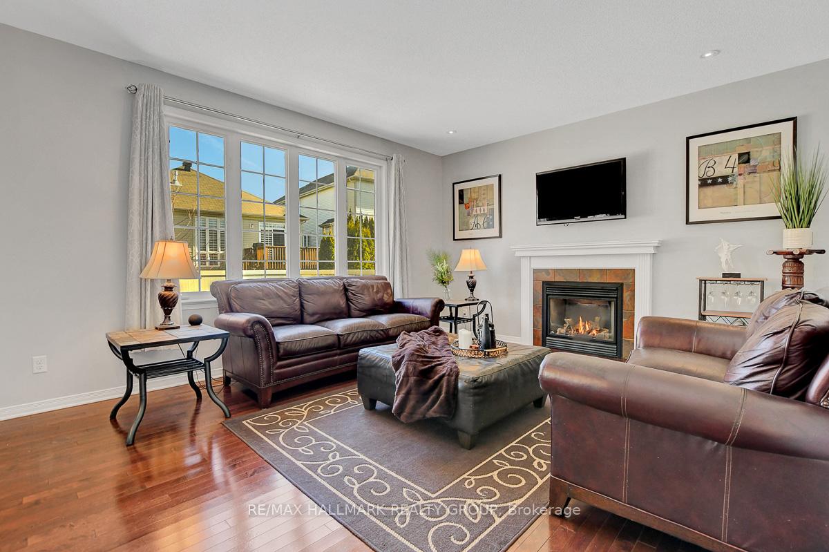 Photo 10 of 328 Eckerson Avenue, Ottawa, Stittsville (South) — HOMEH