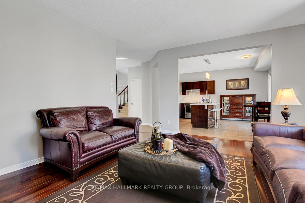 Photo 12 of 328 Eckerson Avenue, Ottawa, Stittsville (South) — HOMEH