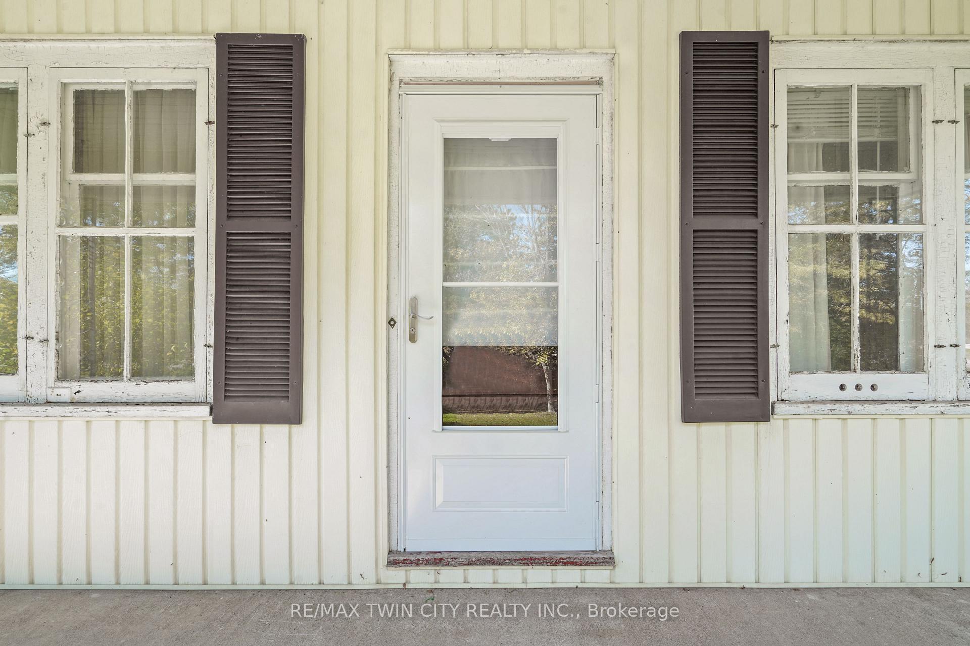 Photo 13 of 403 Middle Townline Road, Brant, Burford — HOMEH