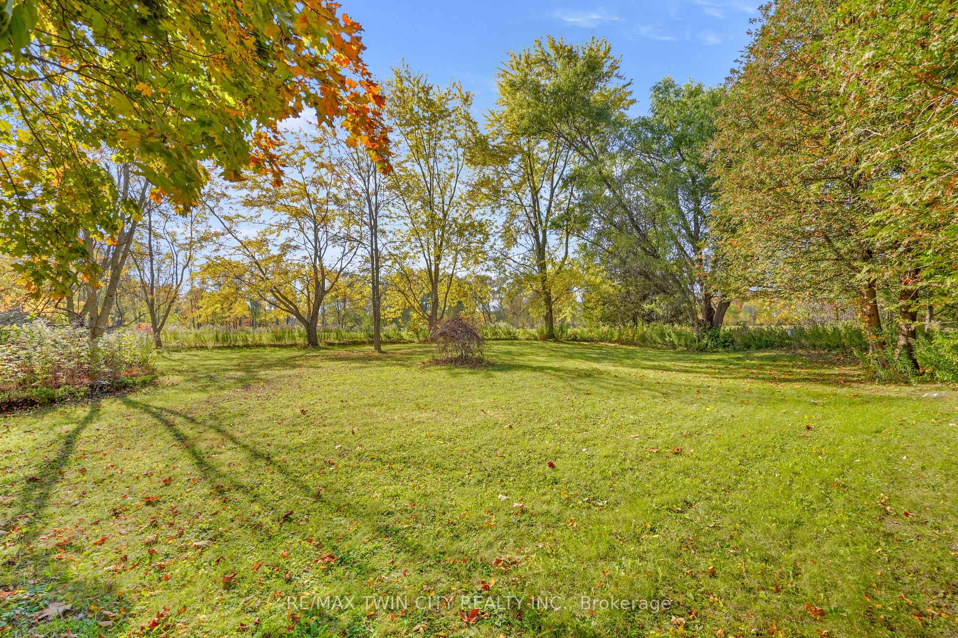 Photo 39 of 403 Middle Townline Road, Brant, Burford — HOMEH