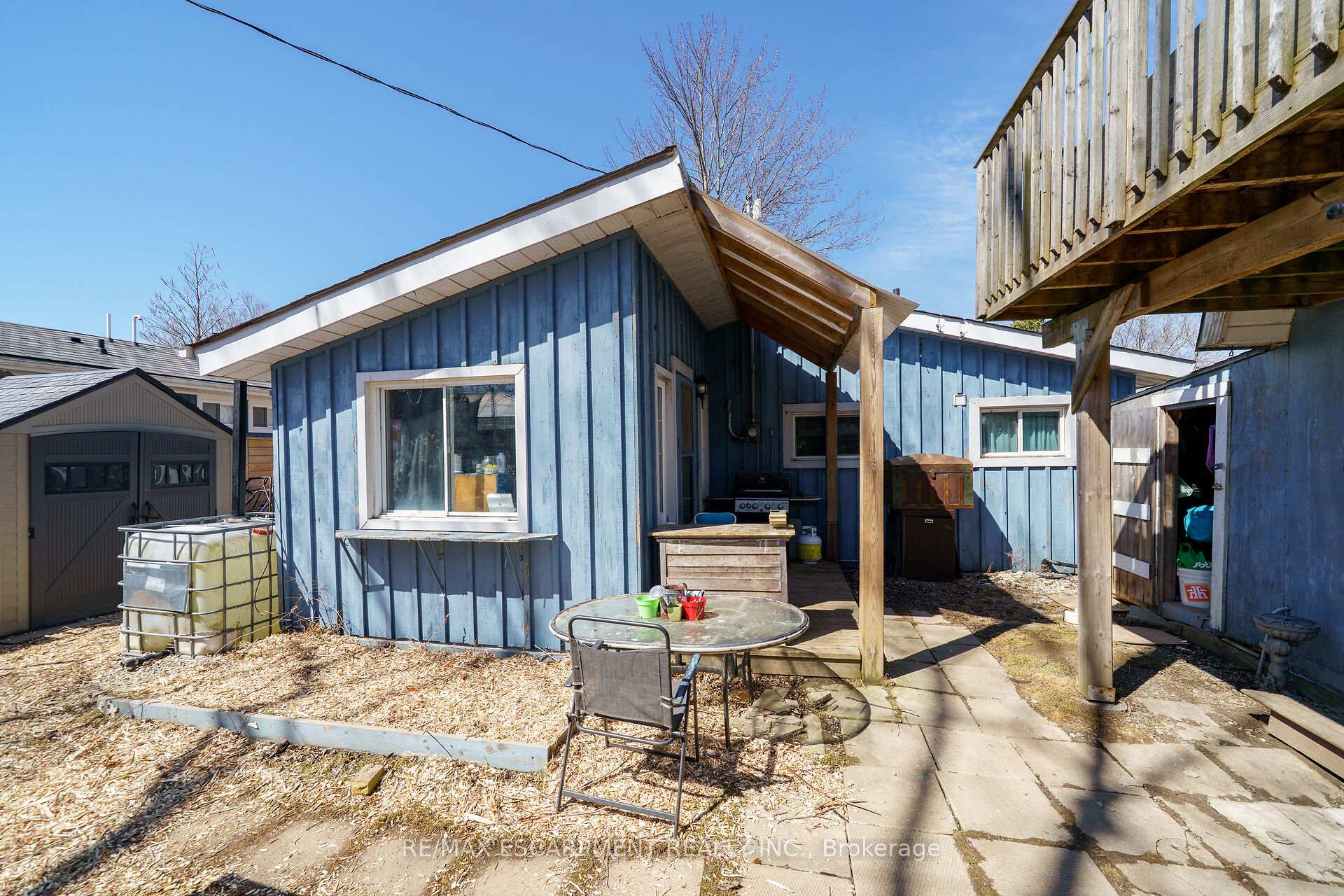 Photo 2 of 2026 First Avenue, Haldimand — HOMEH