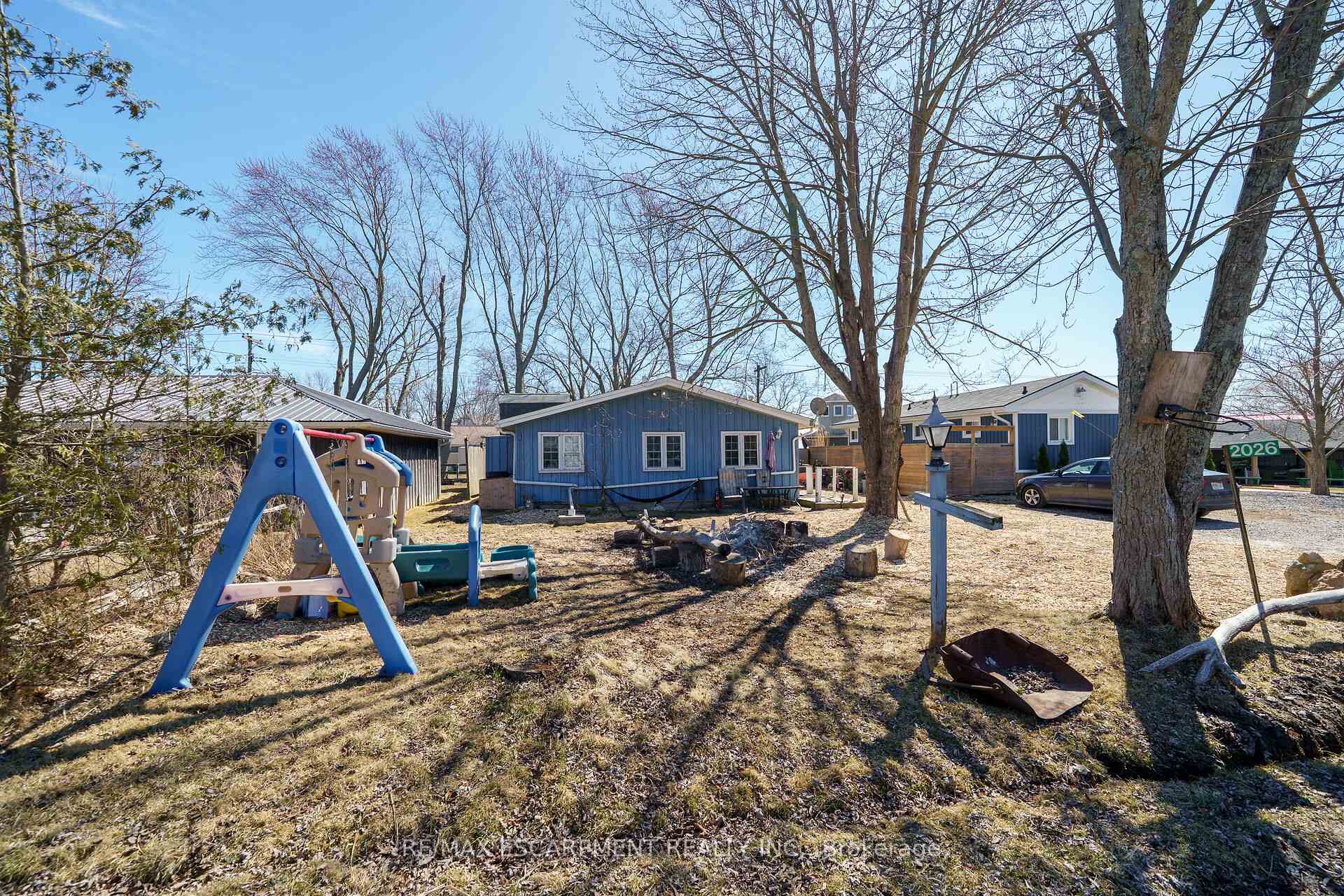 Photo 9 of 2026 First Avenue, Haldimand — HOMEH