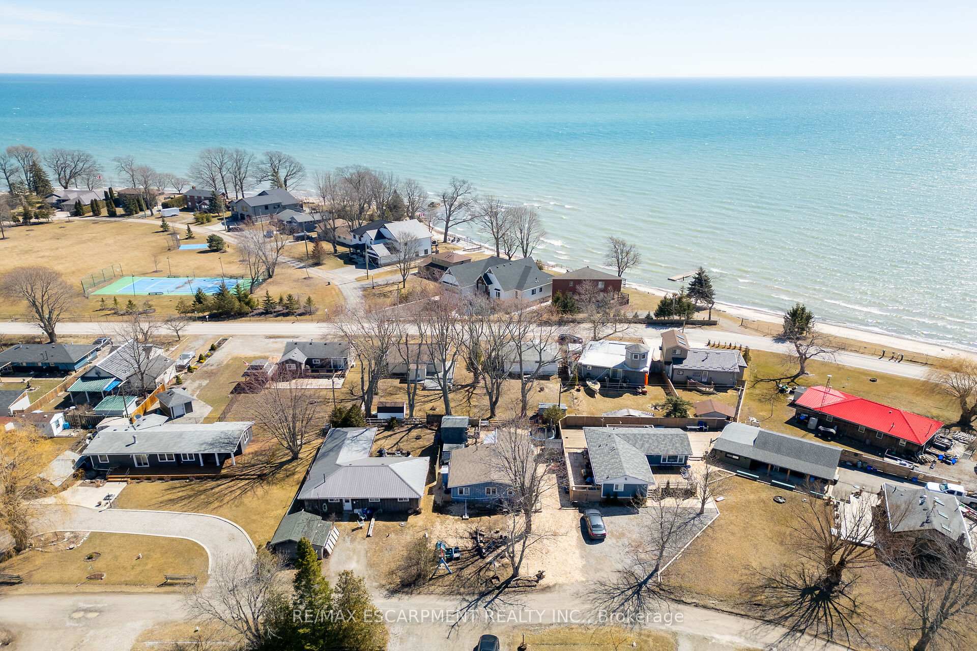 Photo 35 of 2026 First Avenue, Haldimand — HOMEH