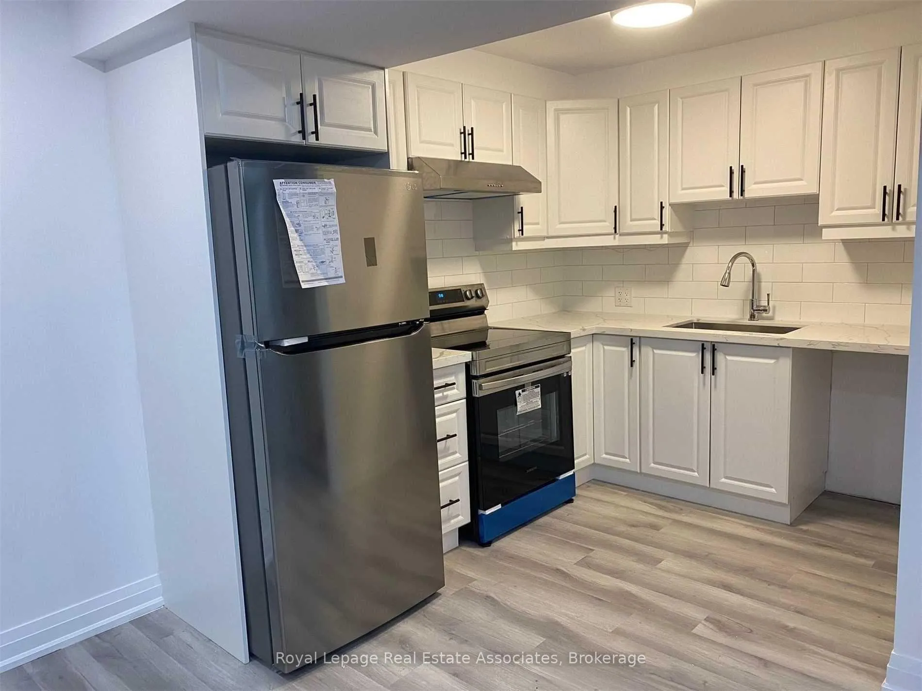 Photo 8 of 1562 Upper Ottawa Street, Hamilton, Templemead — HOMEH