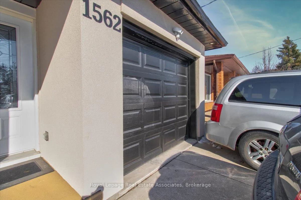 Photo 60 of 1562 Upper Ottawa Street, Hamilton, Templemead — HOMEH