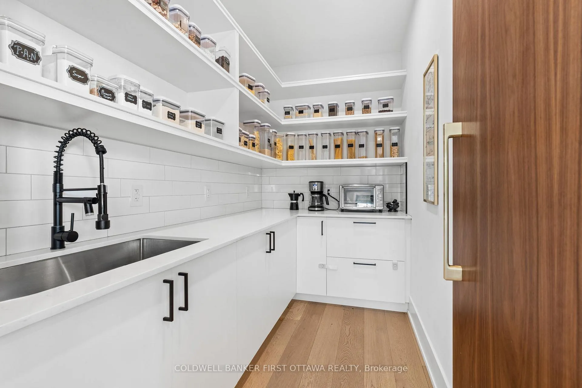 Photo 18 of 1124 Normandy Crescent, Ottawa, Borden Farm/Stewart Farm/Carleton Heights/Parkwood Hills — HOMEH