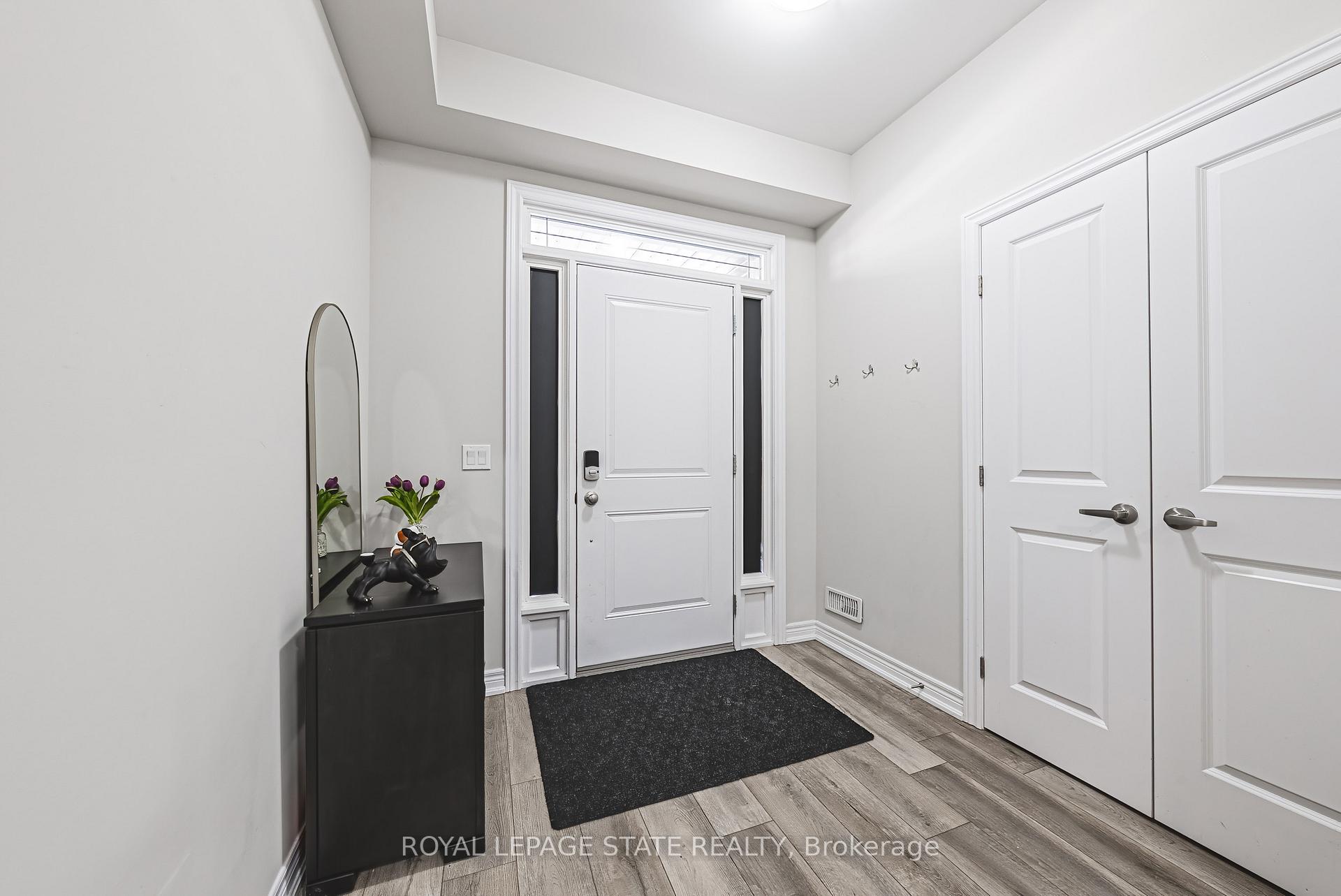Photo 4 of Unit 34, 27 Rachel Drive, Hamilton, Stoney Creek — HOMEH