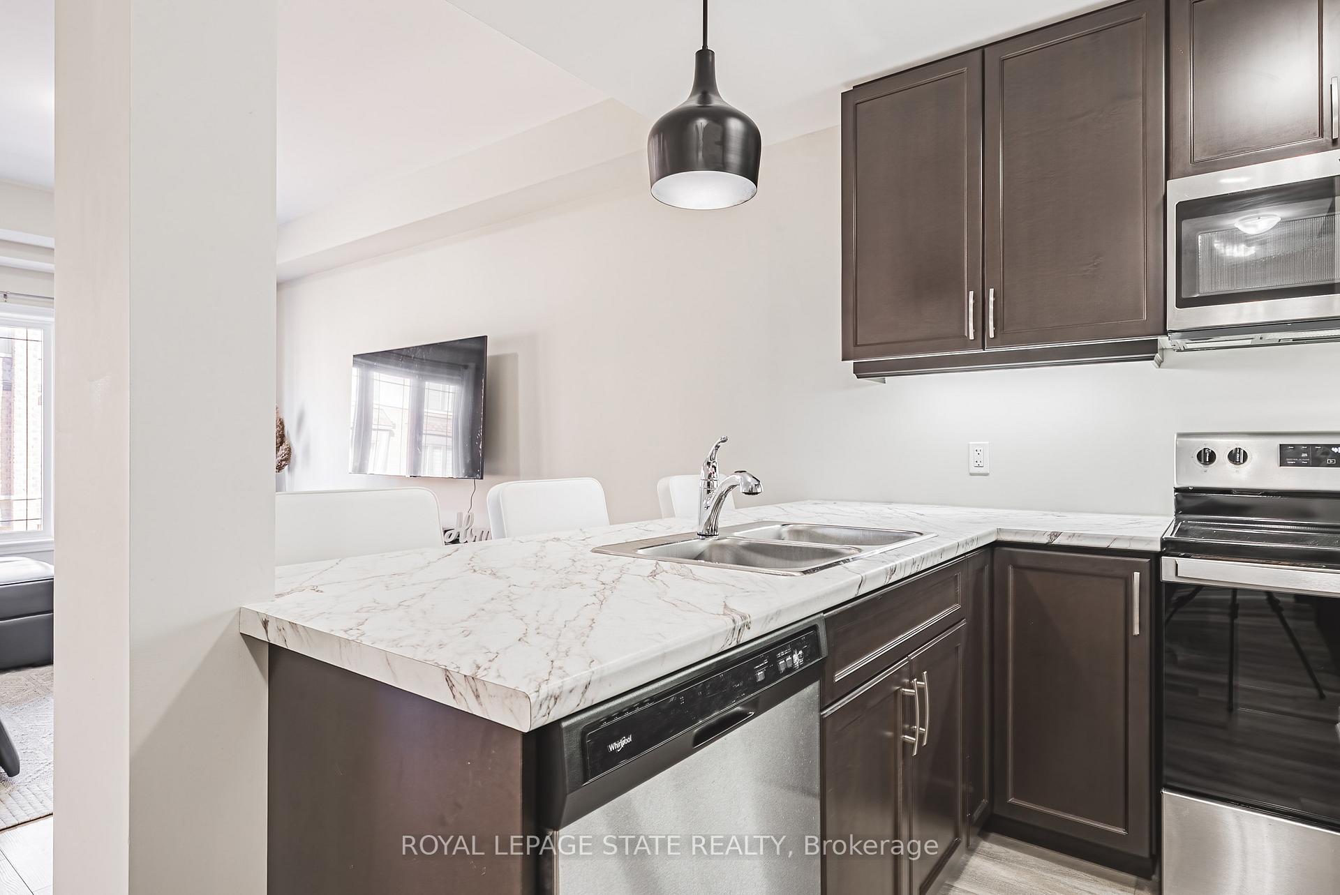 Photo 12 of Unit 34, 27 Rachel Drive, Hamilton, Stoney Creek — HOMEH