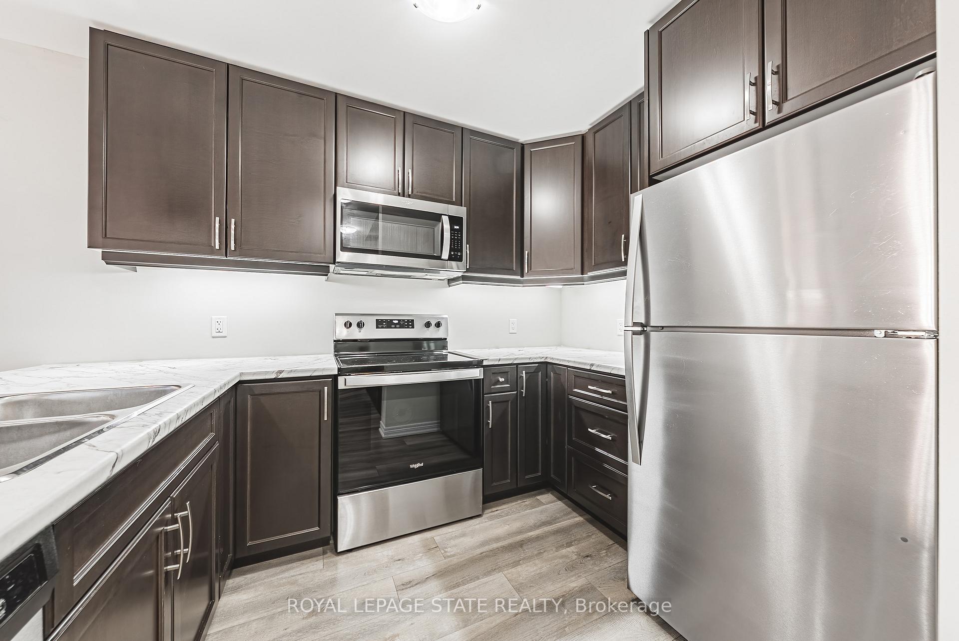 Photo 13 of Unit 34, 27 Rachel Drive, Hamilton, Stoney Creek — HOMEH