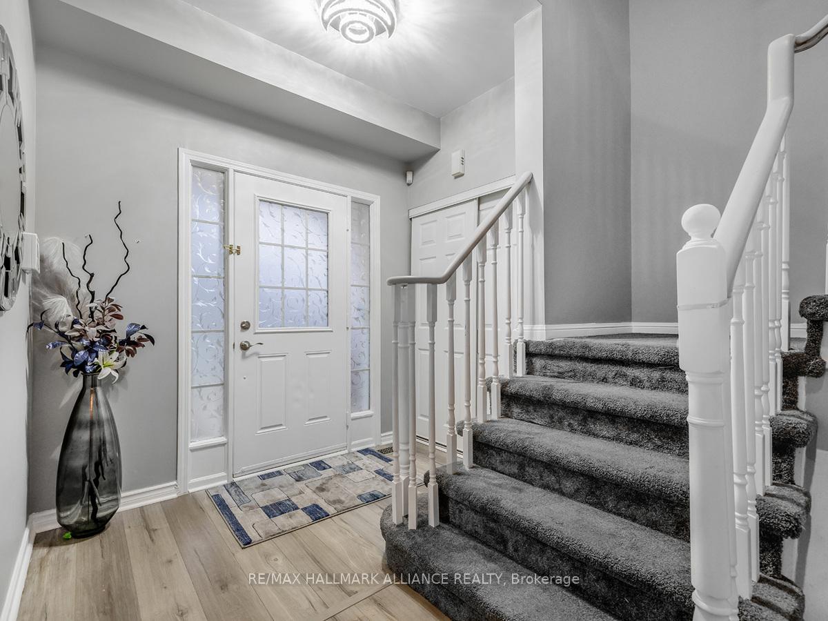 Photo 25 of 920 Ormond Drive, Oshawa, Taunton — HOMEH