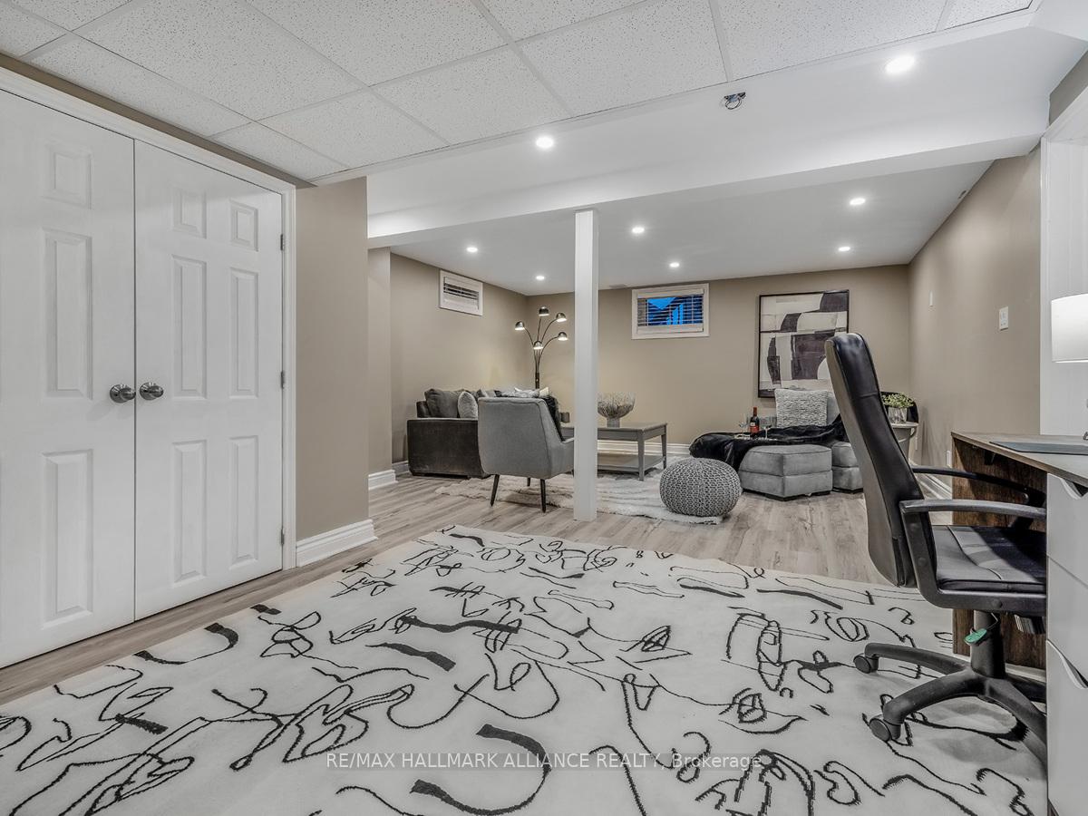 Photo 51 of 920 Ormond Drive, Oshawa, Taunton — HOMEH