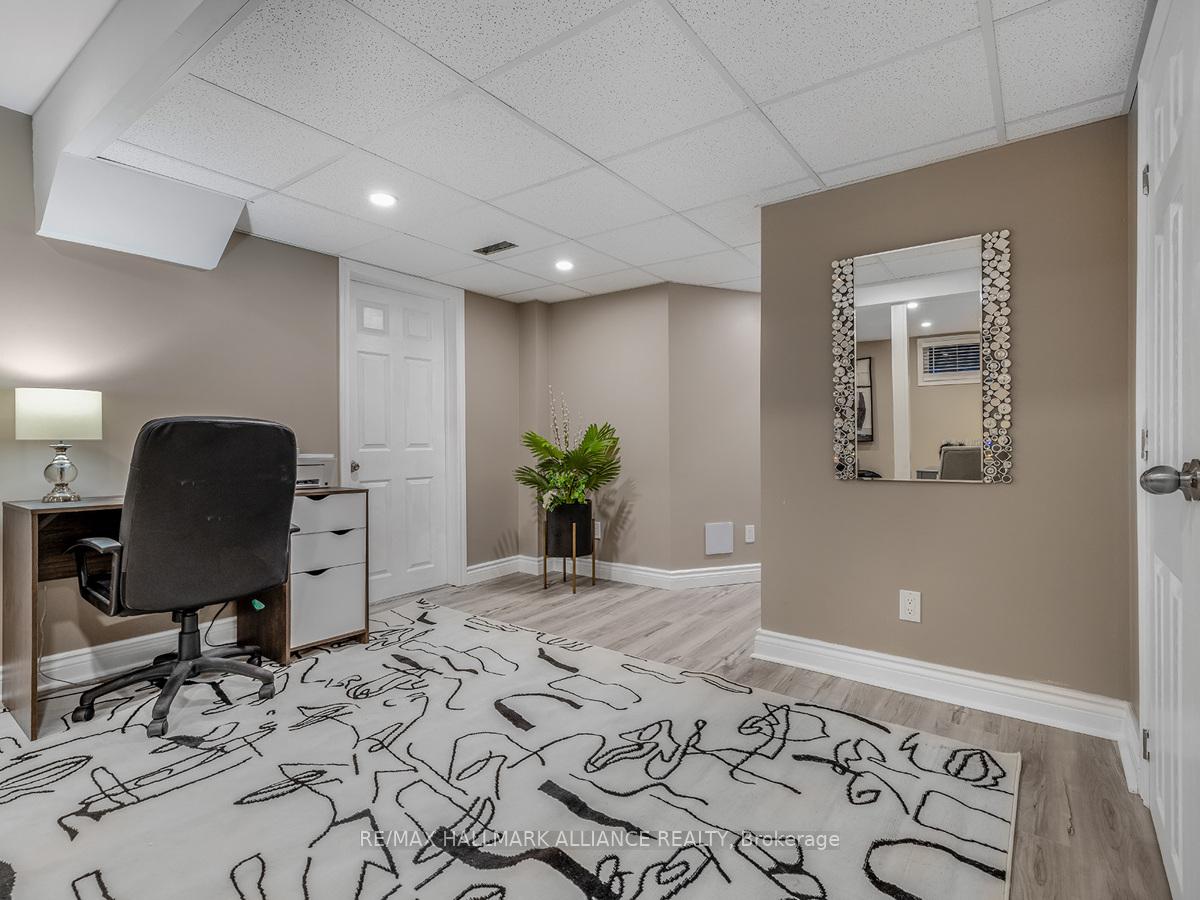 Photo 52 of 920 Ormond Drive, Oshawa, Taunton — HOMEH