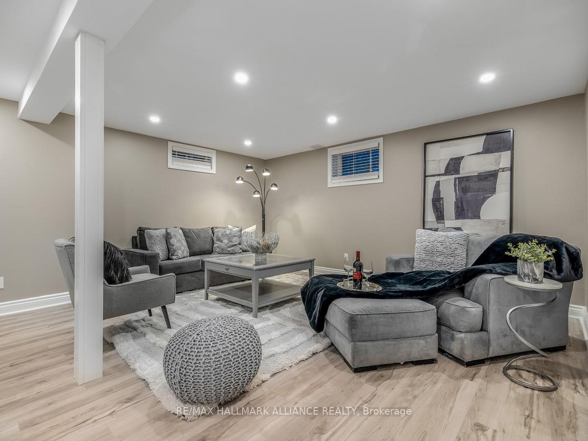 Photo 53 of 920 Ormond Drive, Oshawa, Taunton — HOMEH