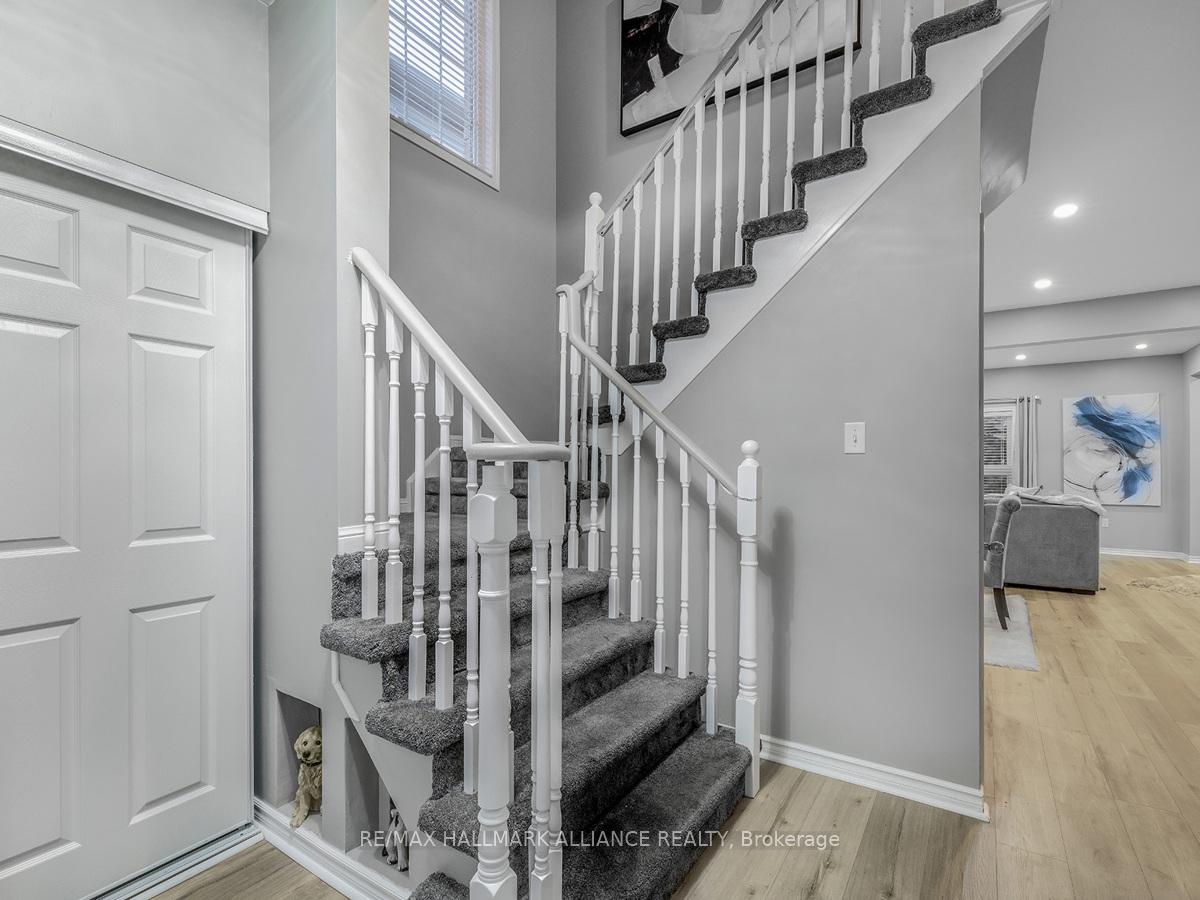 Photo 7 of 920 Ormond Drive, Oshawa, Taunton — HOMEH
