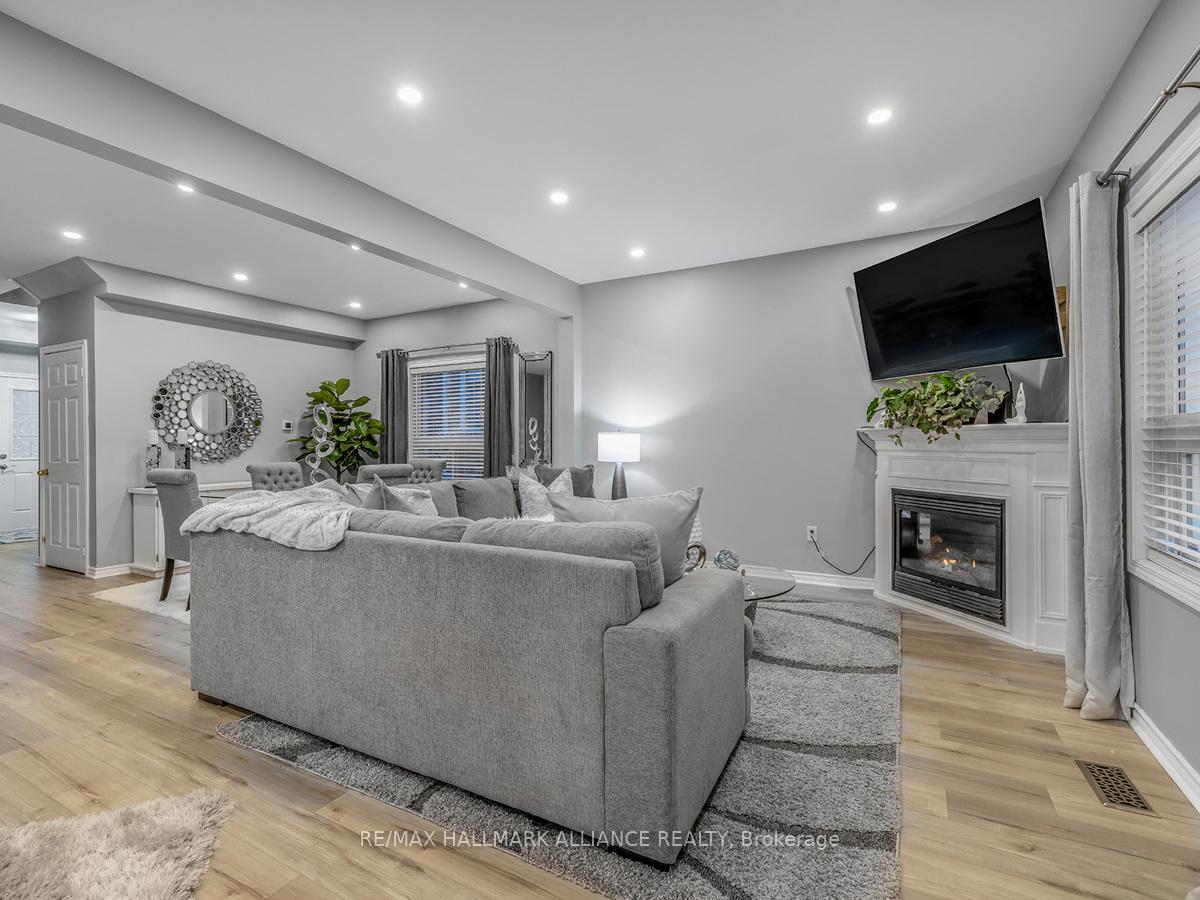 Photo 8 of 920 Ormond Drive, Oshawa, Taunton — HOMEH
