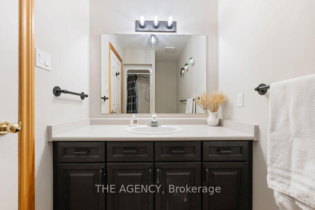 Photo 21 of 570 Silver Birch Drive, Tiny, Rural Tiny — HOMEH