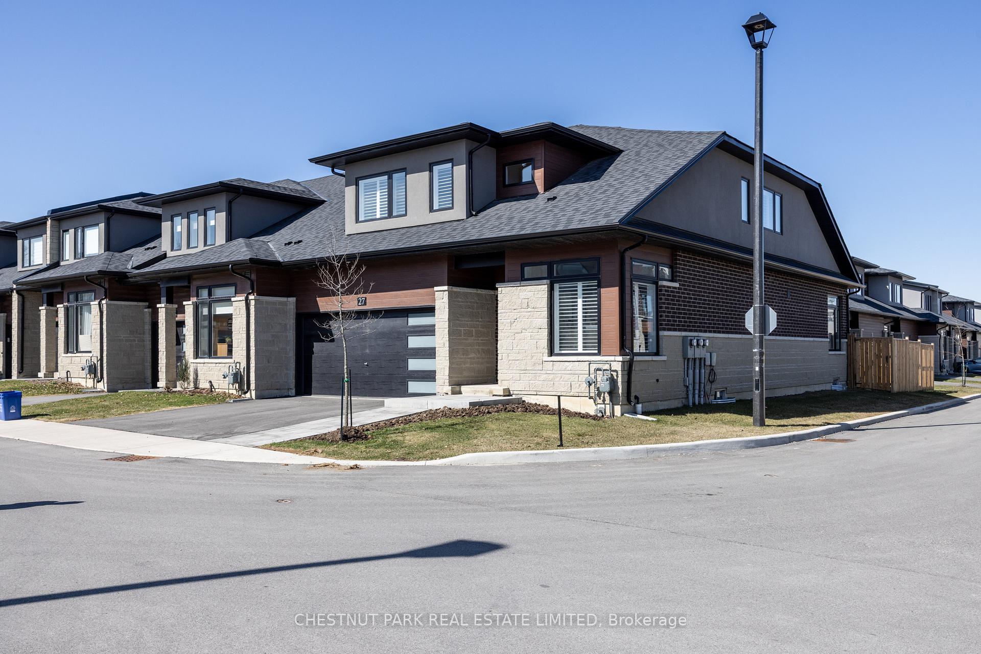 Photo 1 of 27 Sentinel Lane, Hamilton, Mountview — HOMEH
