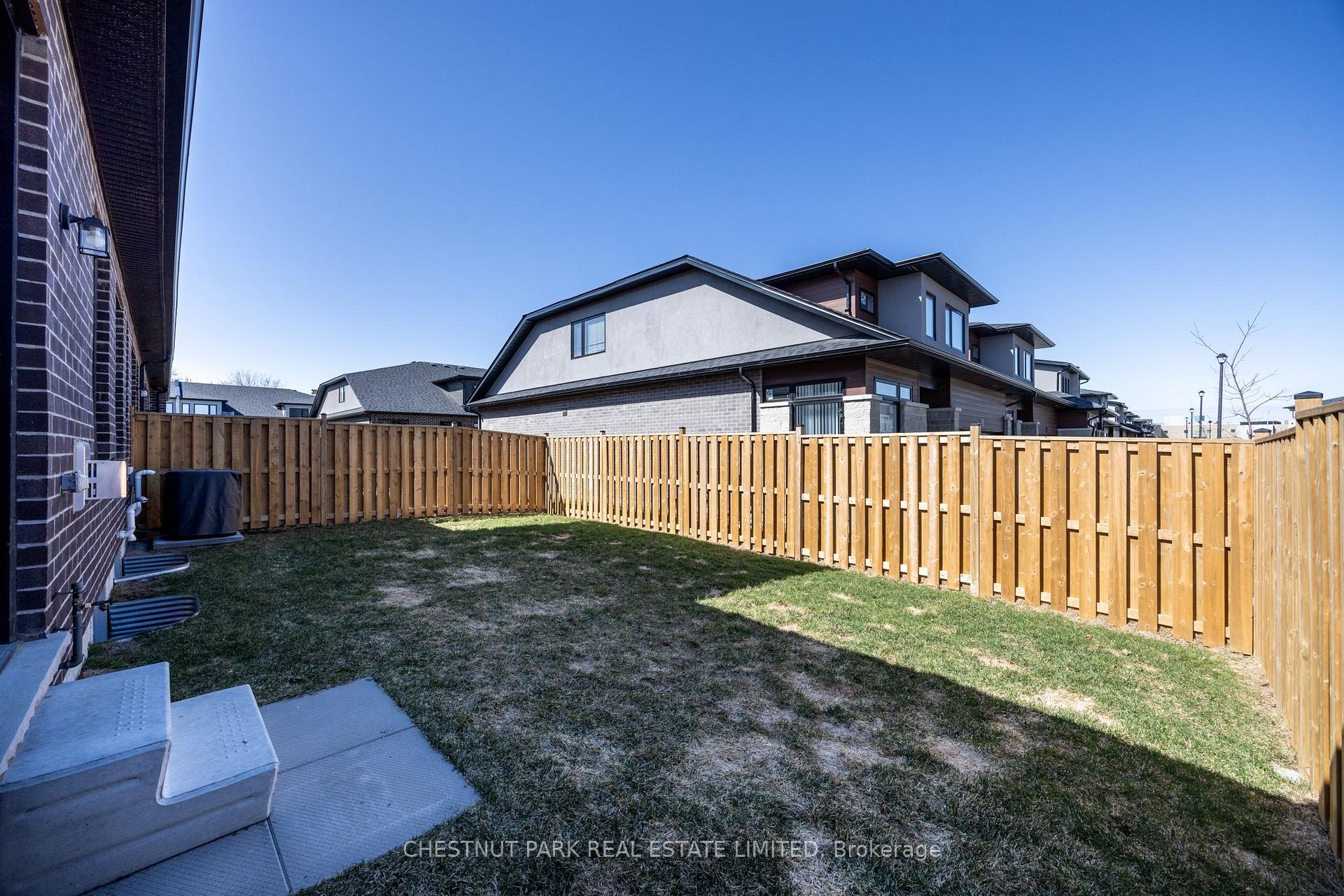 Photo 32 of 27 Sentinel Lane, Hamilton, Mountview — HOMEH