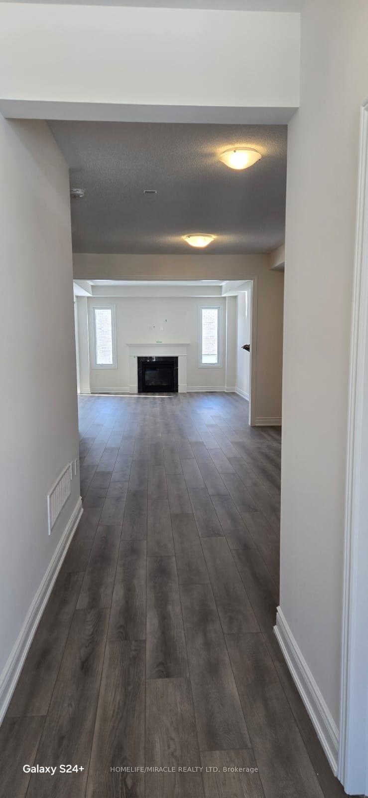 Photo 4 of 2126 Binbrook Drive, Oshawa, Kedron — HOMEH