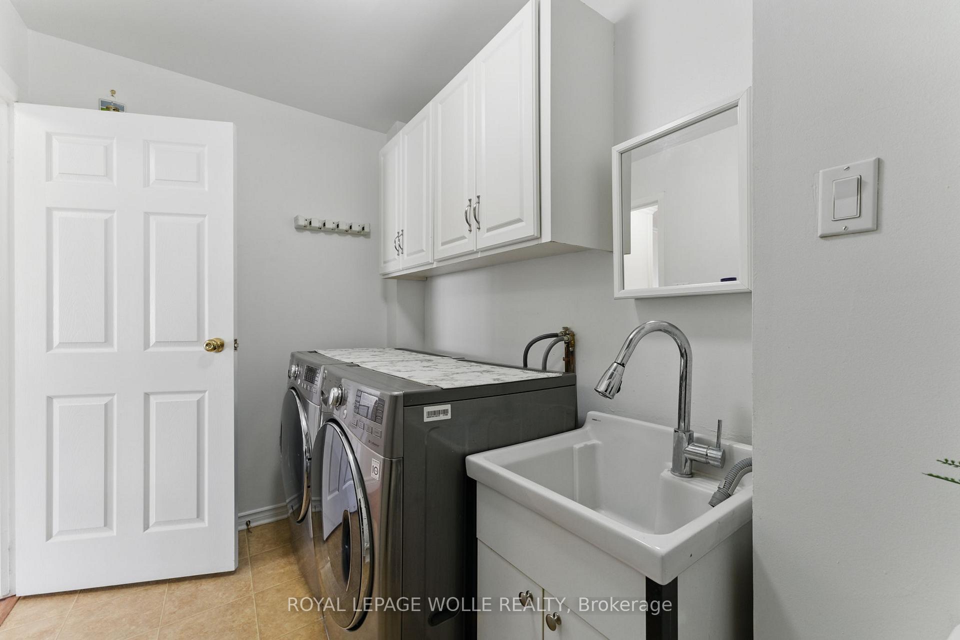 Photo 10 of Unit 11, 14 Williamsburg Road, Kitchener — HOMEH