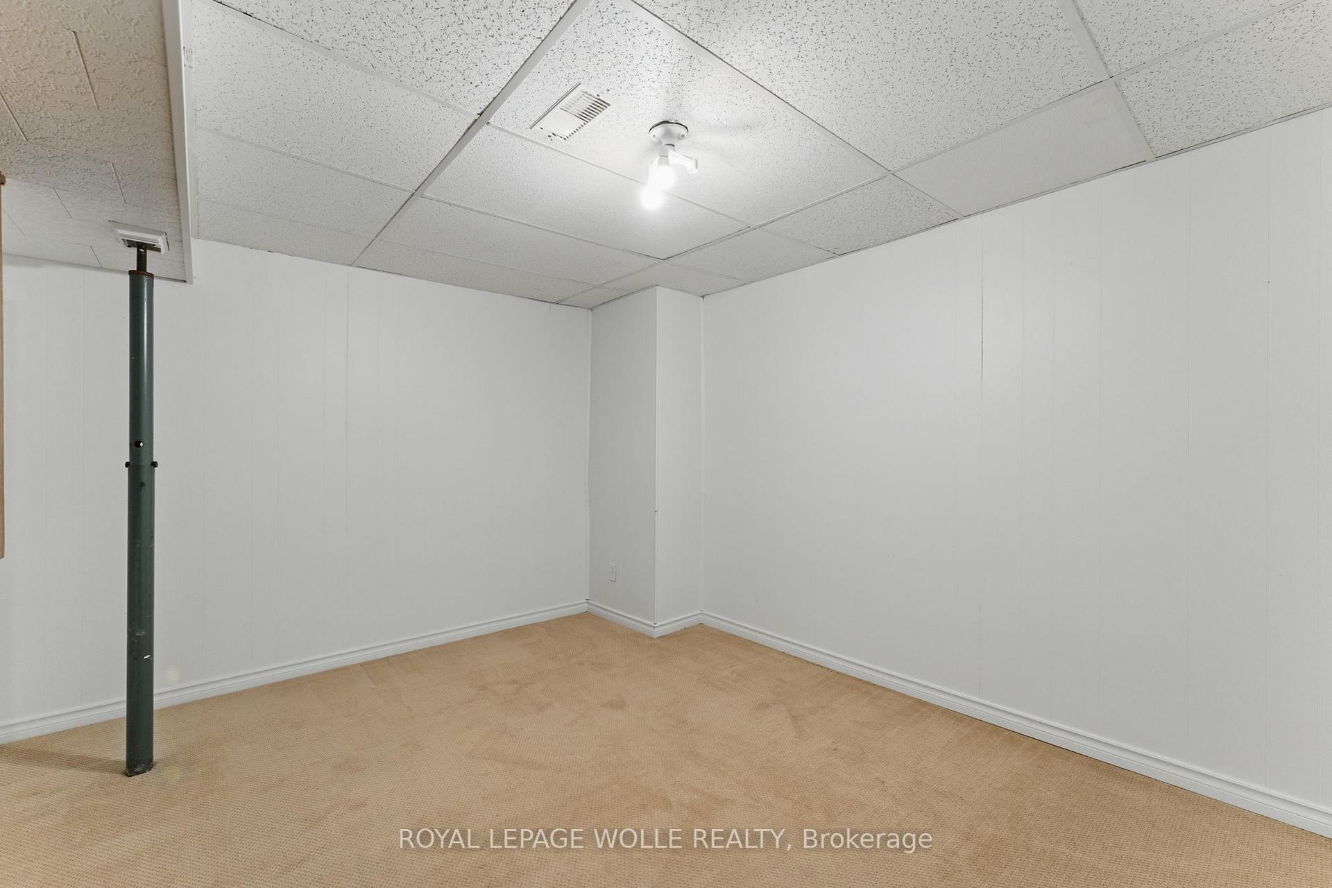 Photo 19 of Unit 11, 14 Williamsburg Road, Kitchener — HOMEH