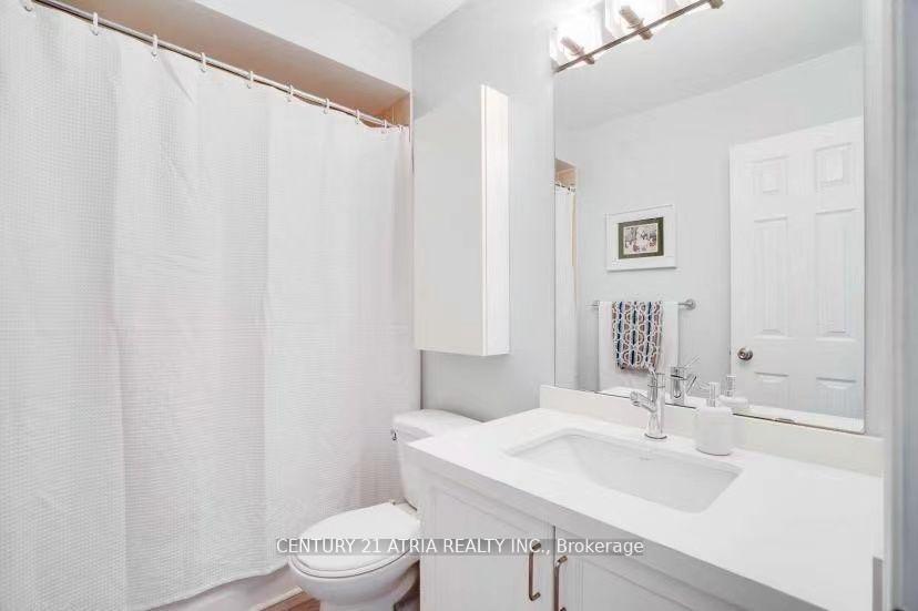 Photo 11 of 129 Baywell Crescent, Aurora, Bayview Wellington — HOMEH