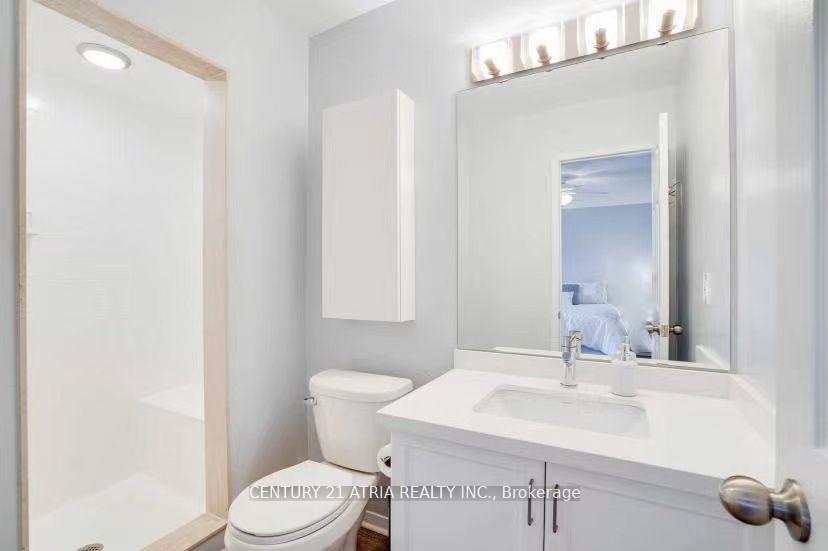 Photo 13 of 129 Baywell Crescent, Aurora, Bayview Wellington — HOMEH