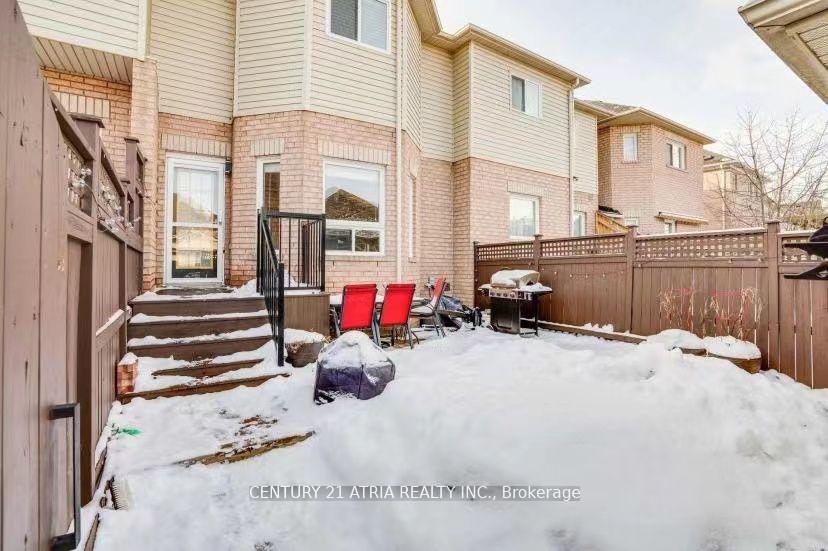 Photo 14 of 129 Baywell Crescent, Aurora, Bayview Wellington — HOMEH