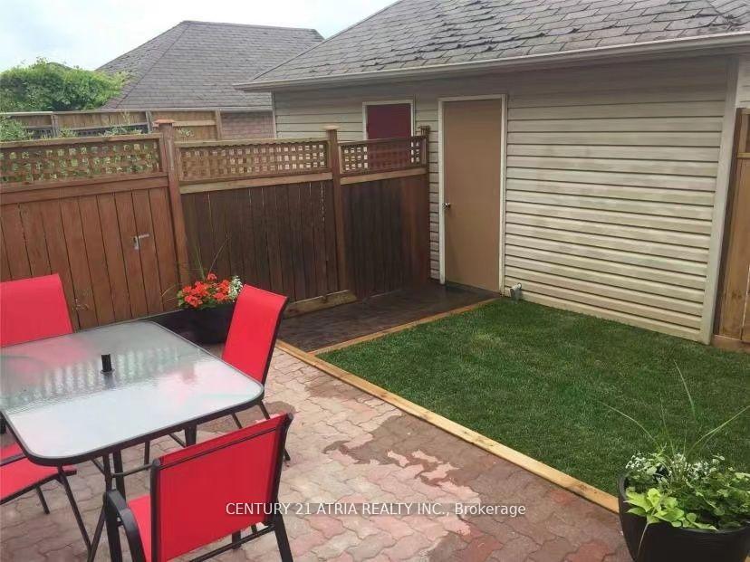 Photo 16 of 129 Baywell Crescent, Aurora, Bayview Wellington — HOMEH