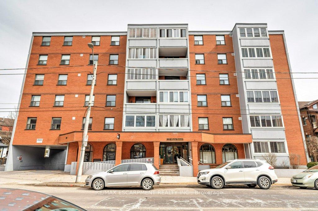 Photo 2 of Unit 207, 23 Main Street, Hamilton, Cootes Paradise — HOMEH