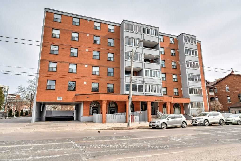 Photo 3 of Unit 207, 23 Main Street, Hamilton, Cootes Paradise — HOMEH
