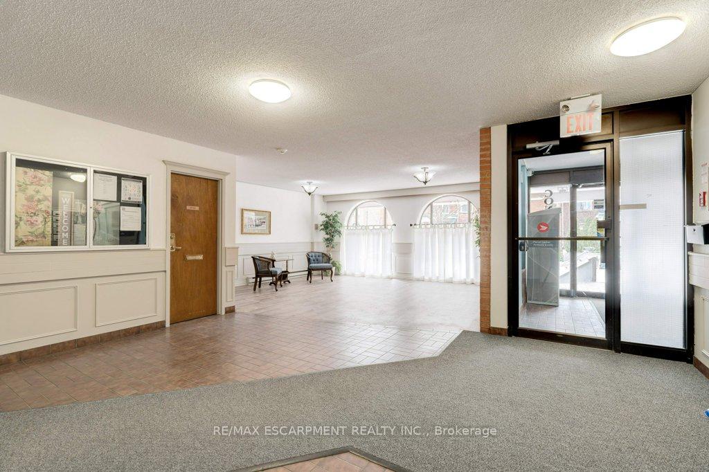 Photo 8 of Unit 207, 23 Main Street, Hamilton, Cootes Paradise — HOMEH