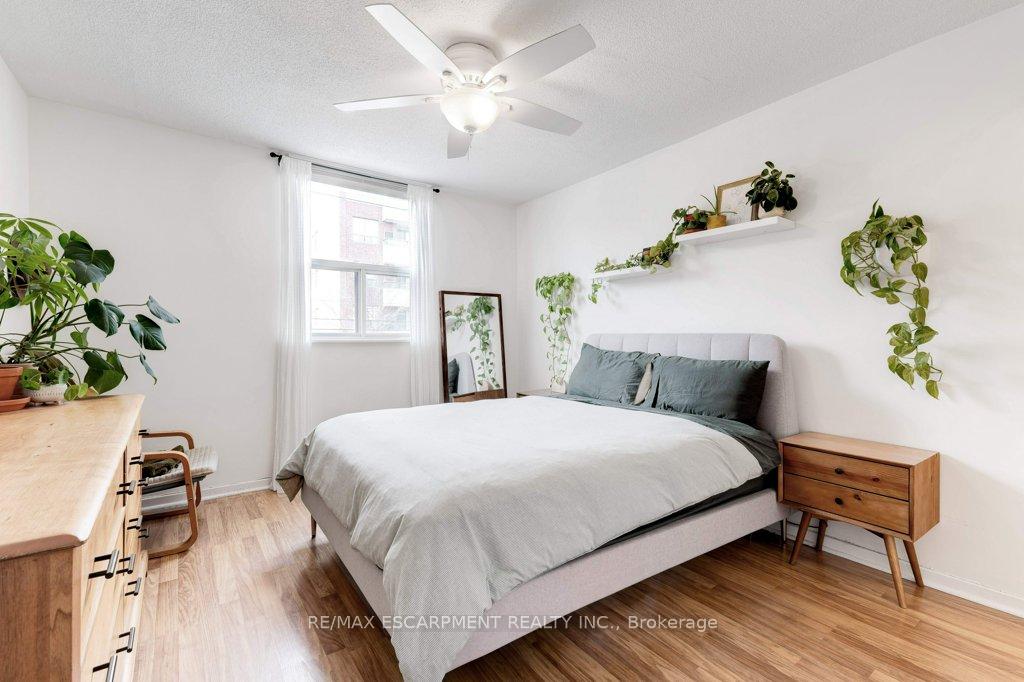 Photo 10 of Unit 207, 23 Main Street, Hamilton, Cootes Paradise — HOMEH