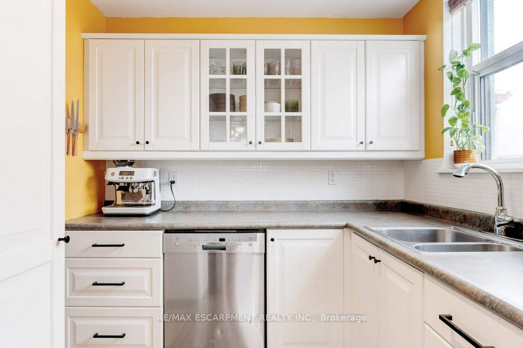 Photo 19 of Unit 207, 23 Main Street, Hamilton, Cootes Paradise — HOMEH