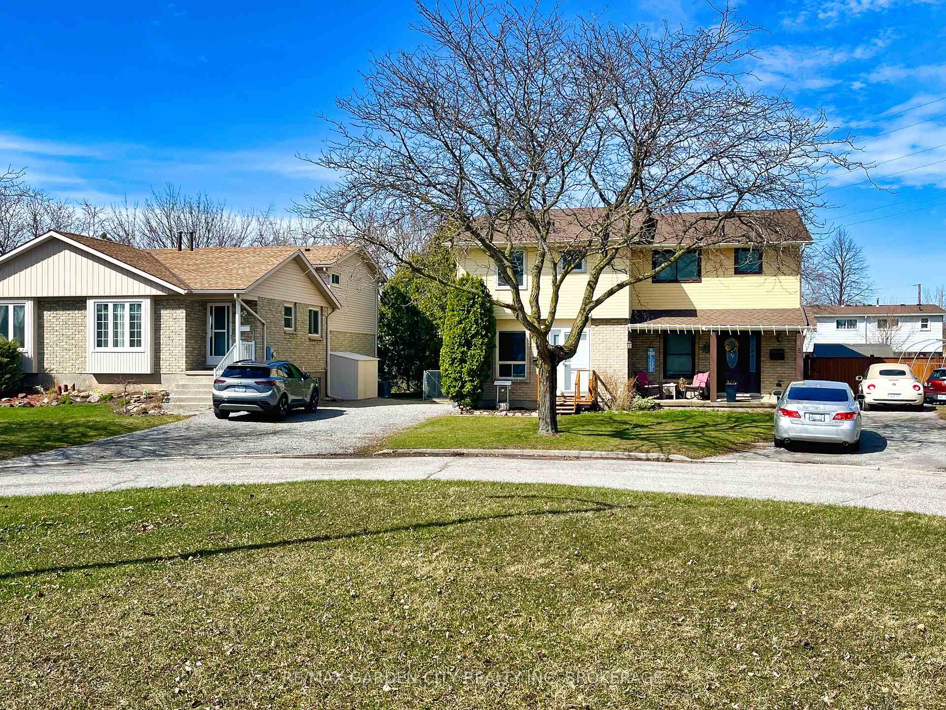 Photo 5 of 85 Oxford Street, St. Catharines, Secord Woods — HOMEH