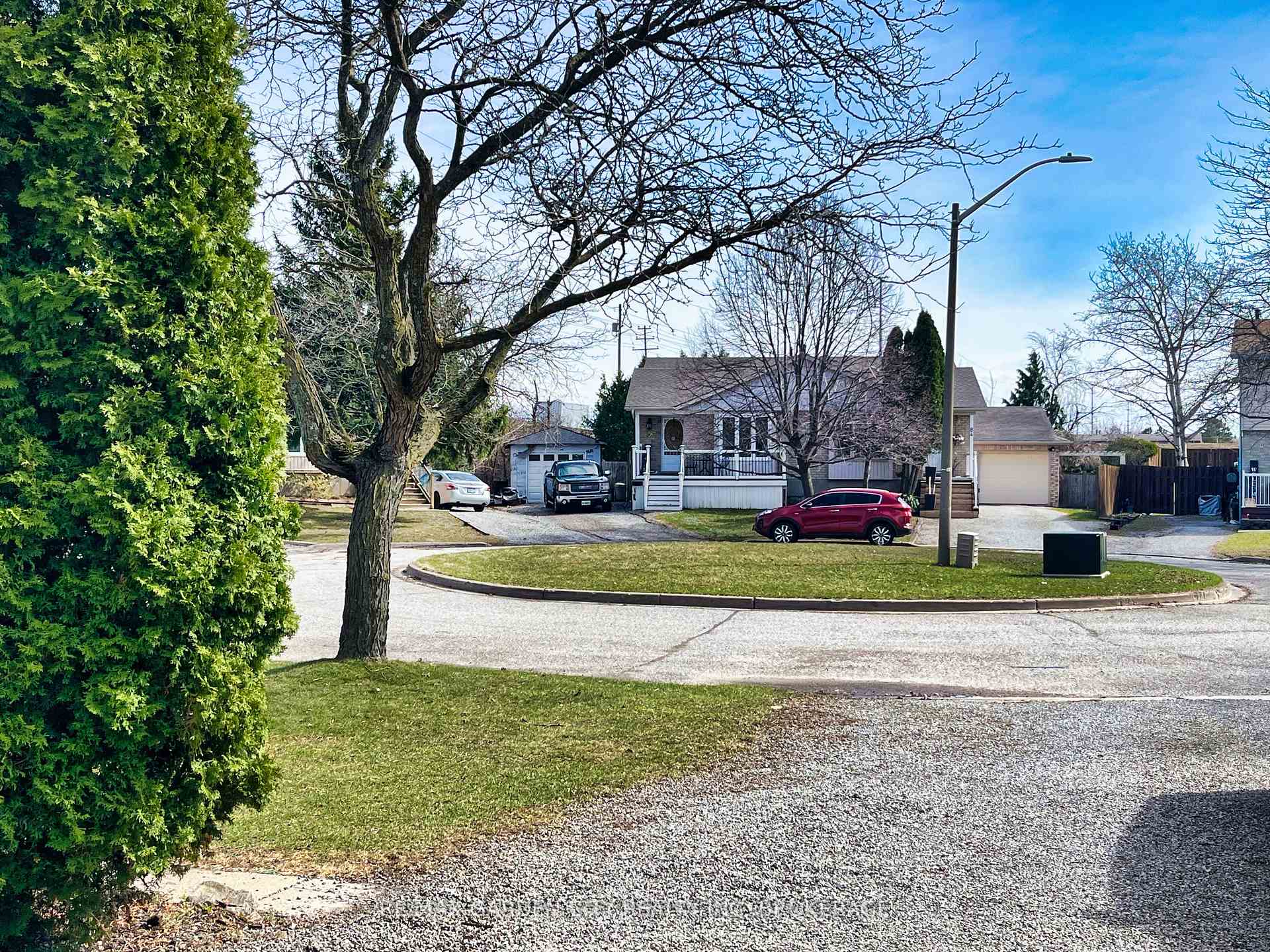 Photo 28 of 85 Oxford Street, St. Catharines, Secord Woods — HOMEH