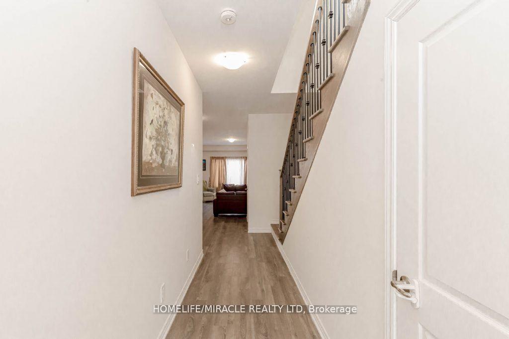 Photo 5 of 21 Stokes Road W, Brant, Paris — HOMEH