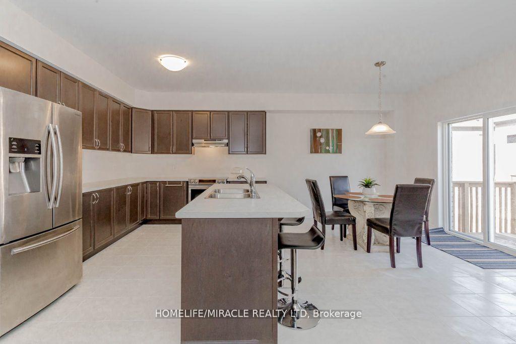 Photo 12 of 21 Stokes Road W, Brant, Paris — HOMEH