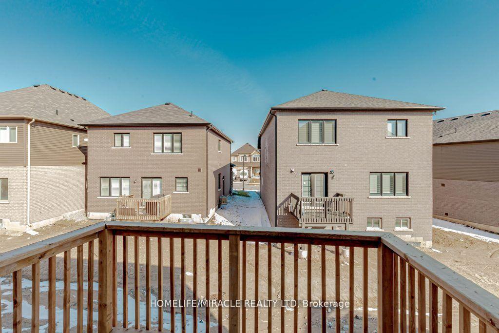 Photo 19 of 21 Stokes Road W, Brant, Paris — HOMEH