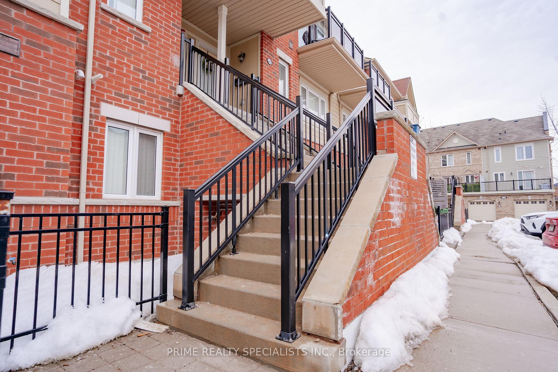 Photo 2 of Unit 284, 250 Sunny Meadow Boulevard, Brampton, Sandringham-Wellington — HOMEH