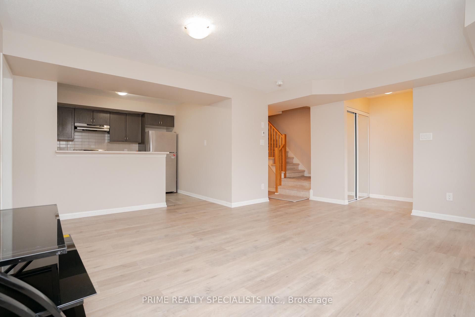 Photo 7 of Unit 284, 250 Sunny Meadow Boulevard, Brampton, Sandringham-Wellington — HOMEH