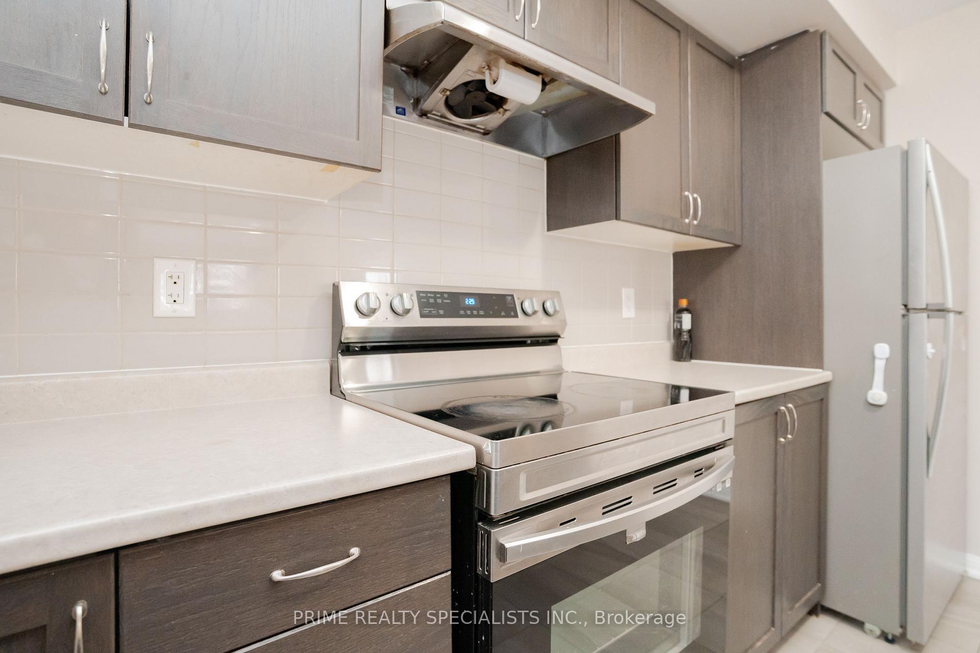Photo 12 of Unit 284, 250 Sunny Meadow Boulevard, Brampton, Sandringham-Wellington — HOMEH