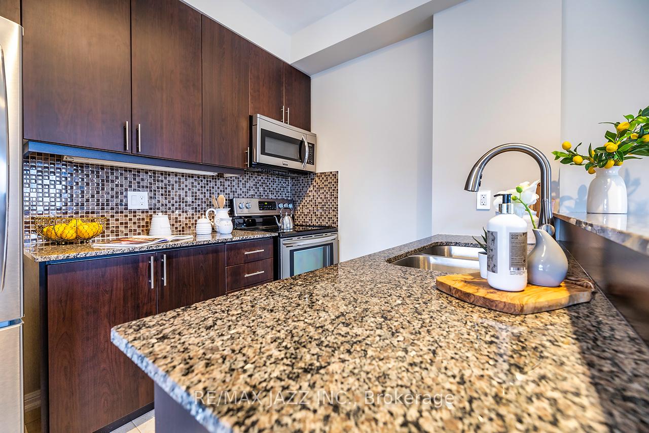 Photo 30 of Unit 307, 1 Sidney Lane, Clarington, Bowmanville — HOMEH