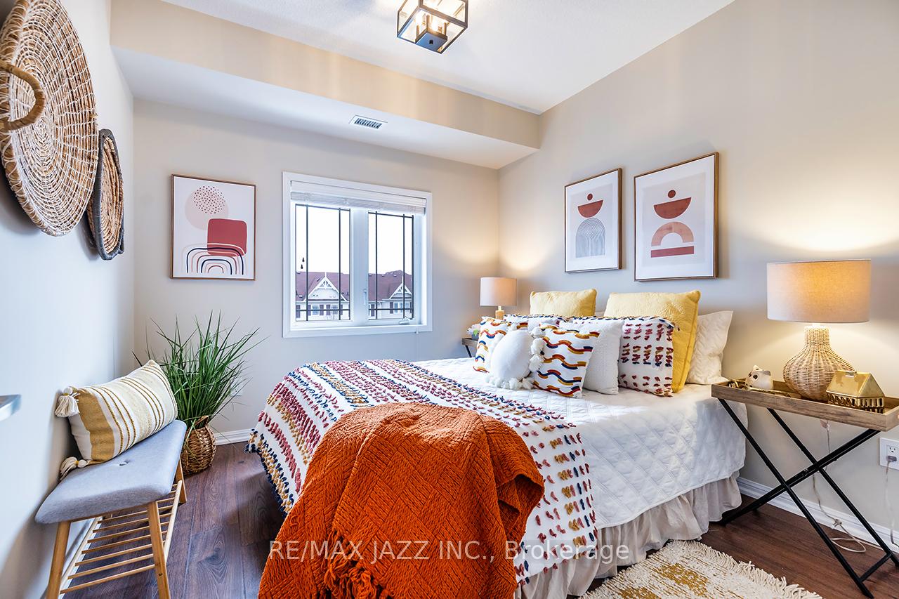 Photo 21 of Unit 307, 1 Sidney Lane, Clarington, Bowmanville — HOMEH