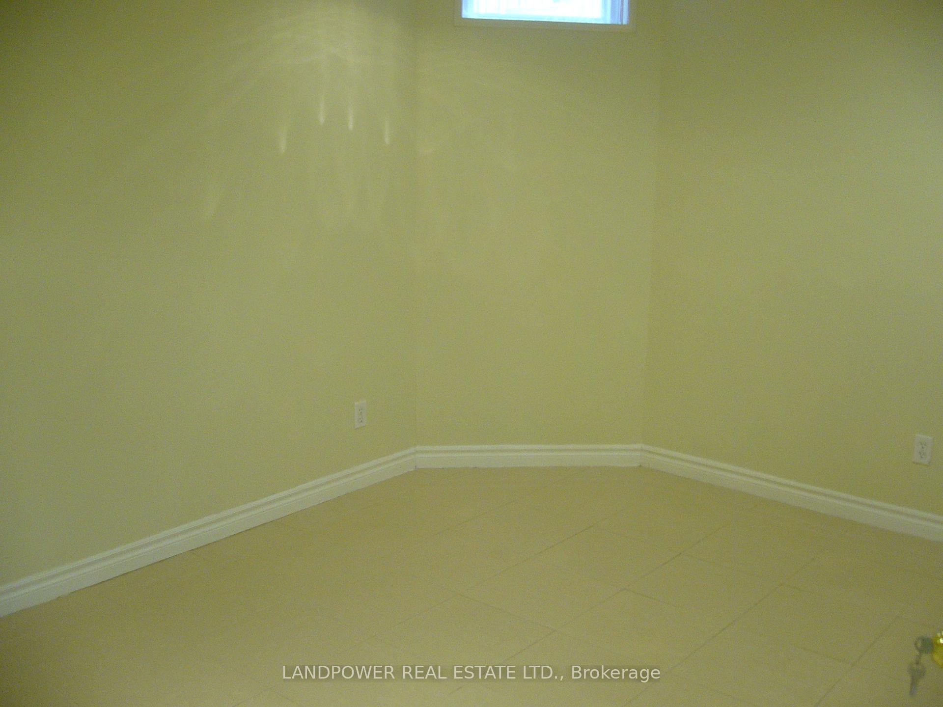 Photo 12 of 108 Madison Heights Boulevard, Markham, Berczy — HOMEH