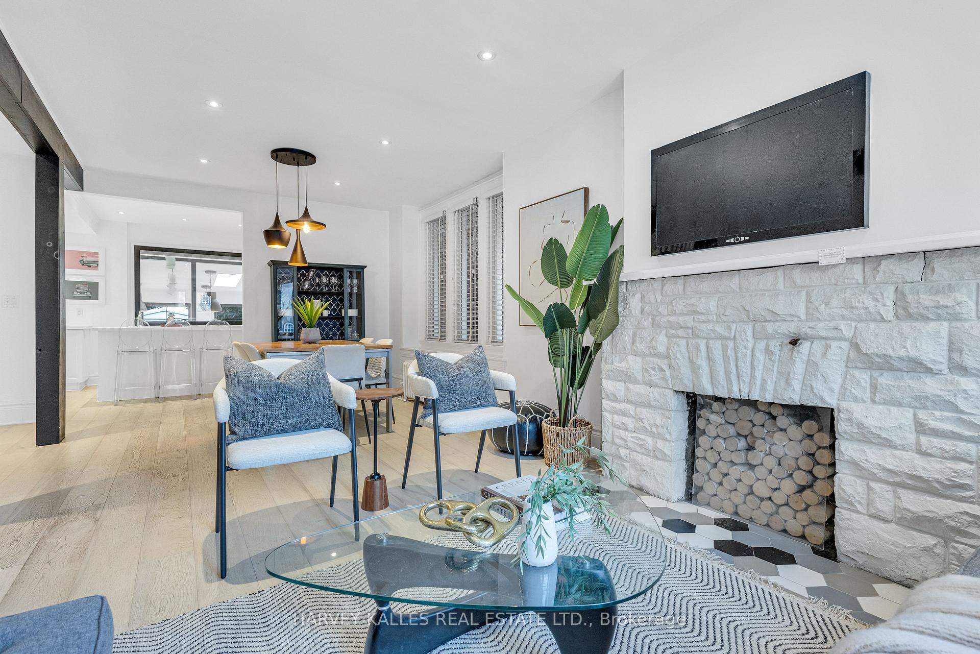 Photo 13 of 812 Duplex Avenue, Toronto, Lawrence Park South — HOMEH